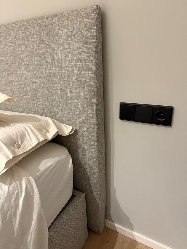 Cabecero effetto tessuto grigio