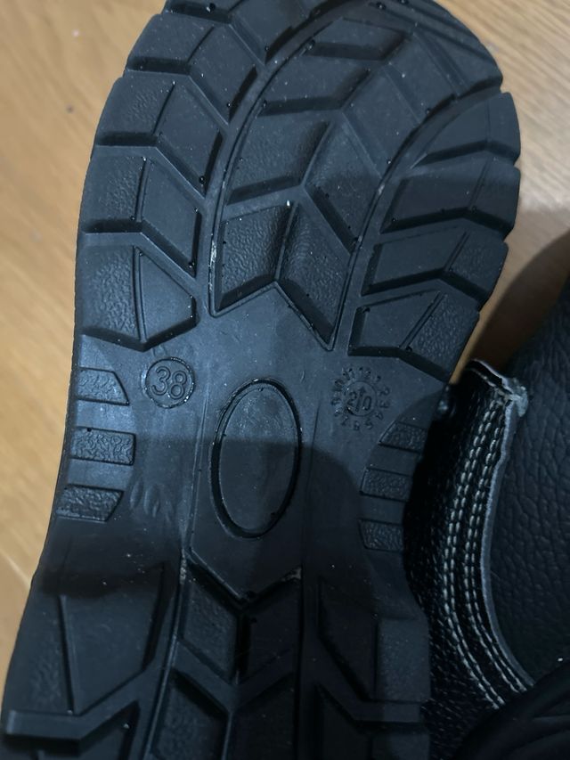 Zapatos de trabajo con punta de seguridad