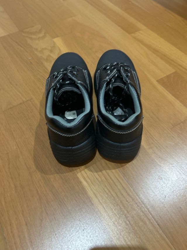 Zapatos de trabajo con punta de seguridad