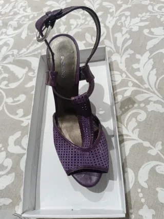 Sandalia tacón FOSCO morado