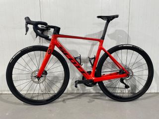 SCOTT ADDICT RC15 12v TODO CARBONO