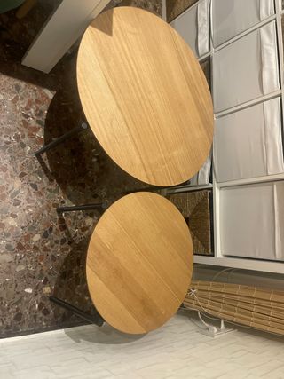 Tavoli ausiliari rotondi in legno e metallo