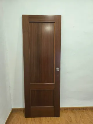 Puerta interior madera