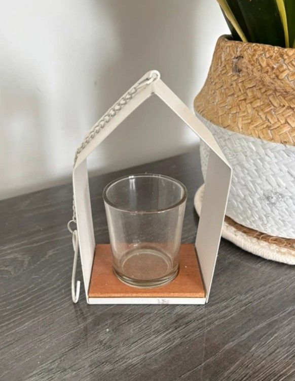 Vela colgante de metal y cristal