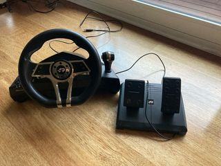 Volante FR-TEC Hurricane Wheel MKII con pedales