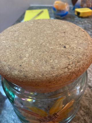 Barattolo in vetro decorato con girasoli