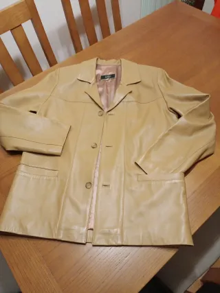 Chaqueta de piel para hombre sin estrenar