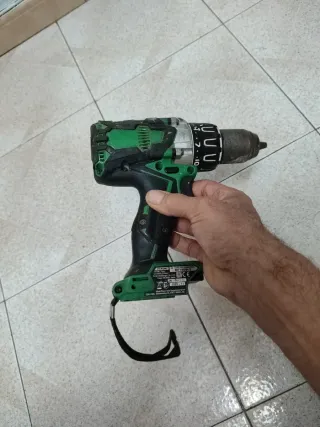 Taladro Percutor Hikoki DV18DBL2 Brushless