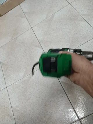 Taladro Percutor Hikoki DV18DBL2 Brushless