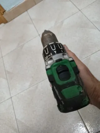 Taladro Percutor Hikoki DV18DBL2 Brushless