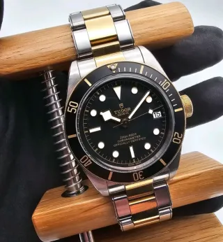 Tudor Black Bay Cassa 41mm Acciaio e Oro