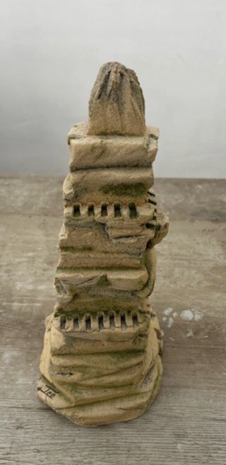 Adorno Teo Calvo Piedra Beige y Verde