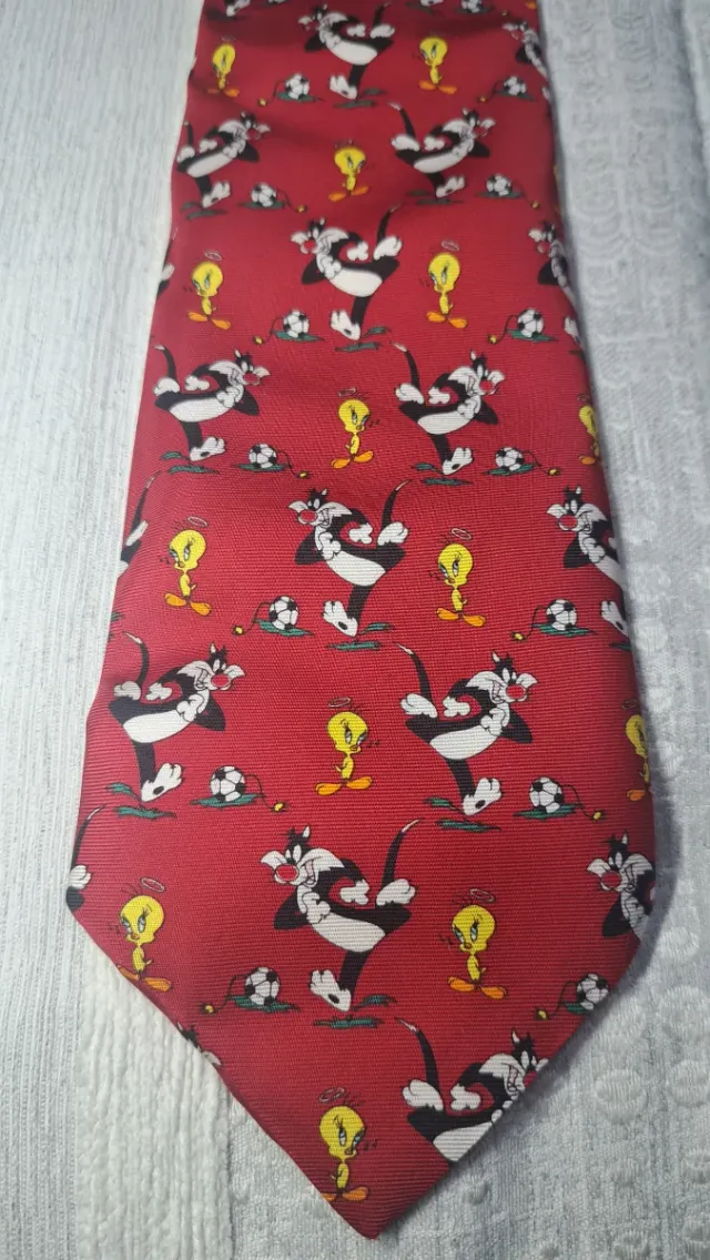 Corbata Roja Piolin y Silvestre