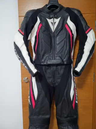 Mono Dainese Avro Lady Talla 44
