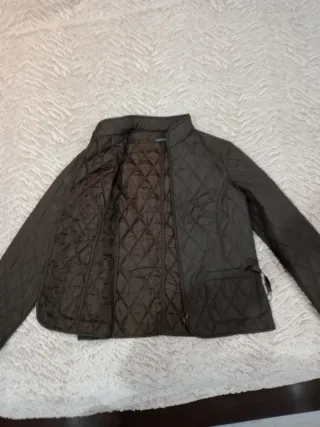 Chaqueta acolchada mujer marrón