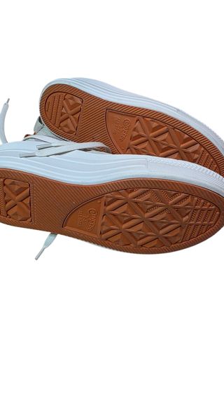 Converse Plataforma Beige y Blancas