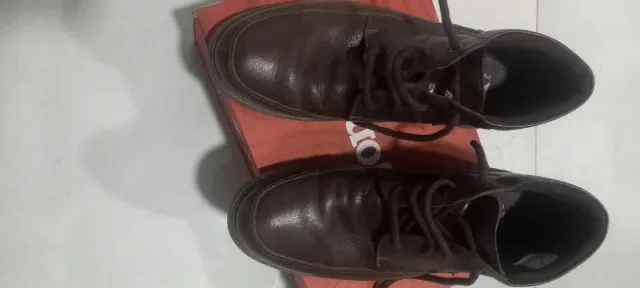 Botín de vestir marrón