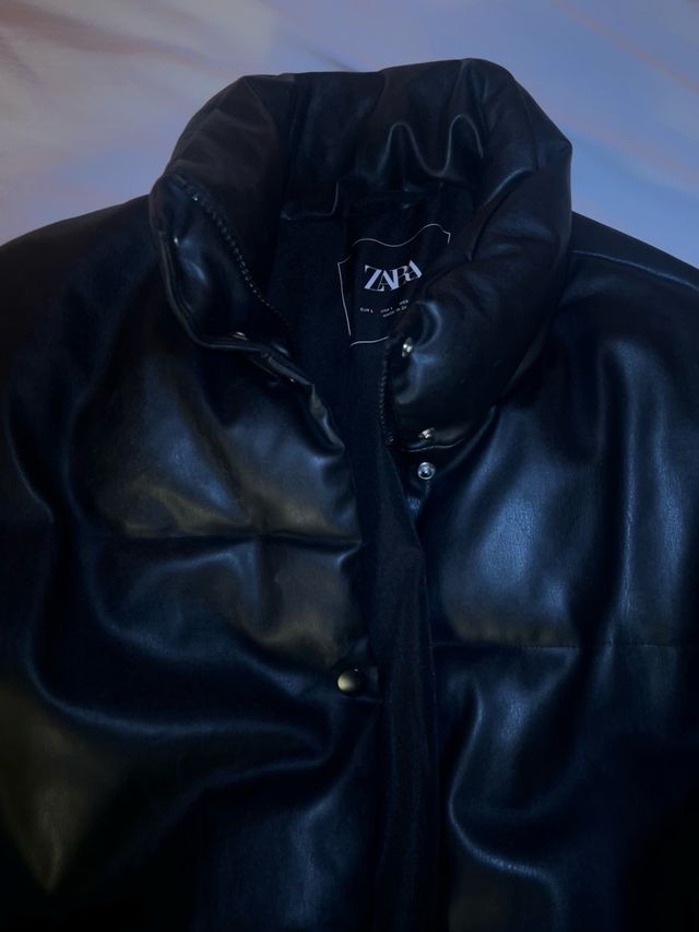 Chaqueta efecto piel Zara Talla L