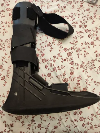 Bota Ortopédica Talla L Negra