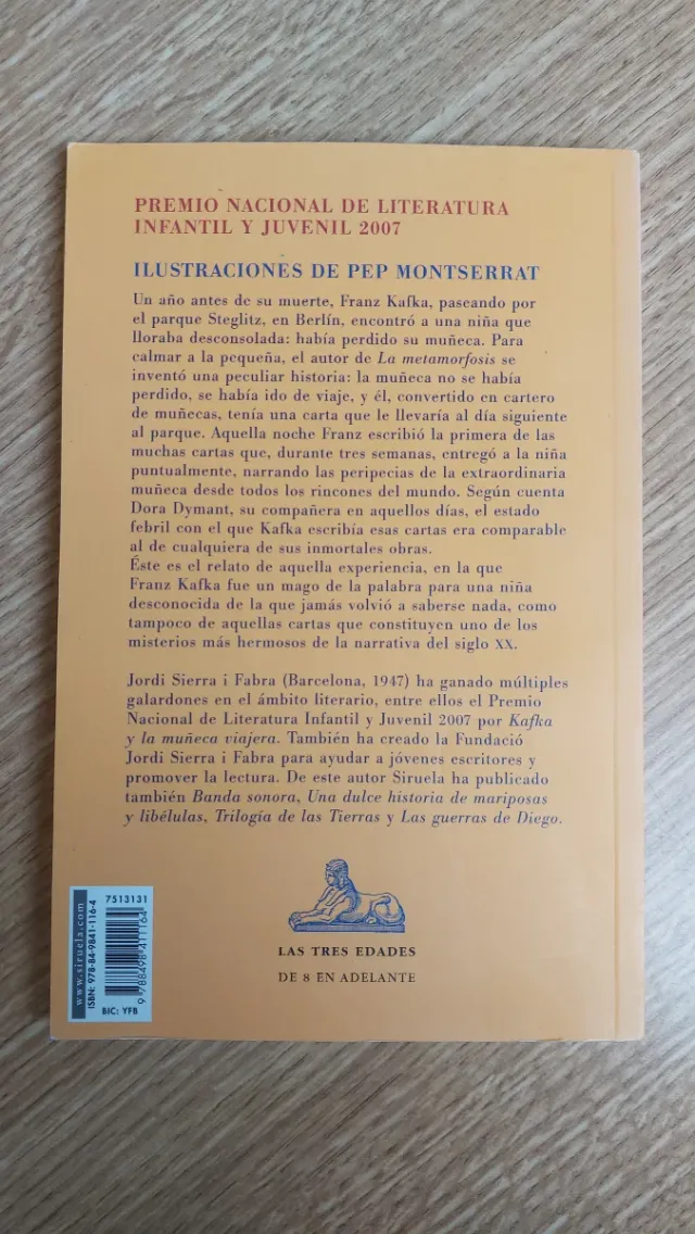Kafka y la muñeca viajera (Las Tres Edades/ the...