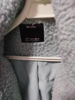 Abrigo , cazadora y pañuelos