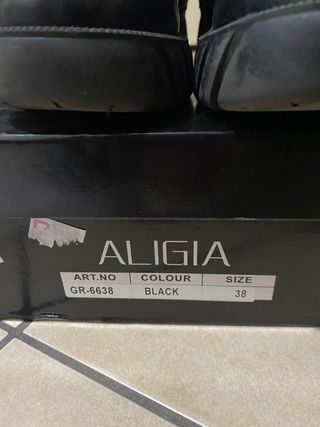 Stivali Aligia neri con plateau