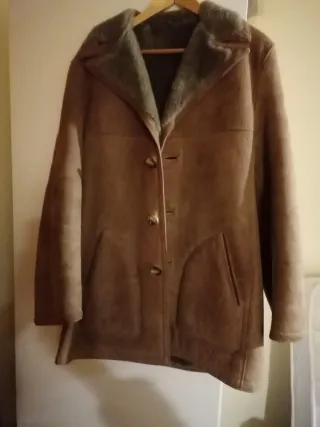 Chaqueta de piel vuelta marrón