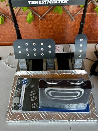 Thrustmaster T300 + Pedali T3PA Pro