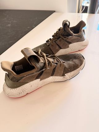 Zapatillas Adidas Verdes y Blancas