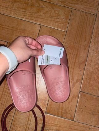 Chanclas Lacoste rosas mujer