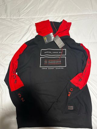 Sudadera INSIDE Negra y Roja