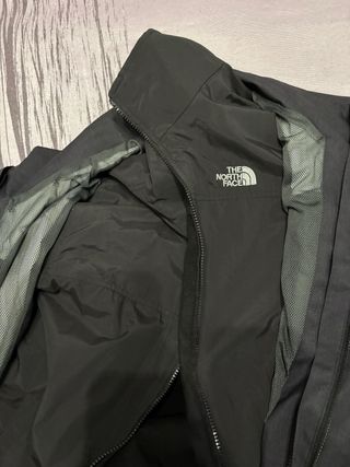 Chaqueta The North Face Summit Negra