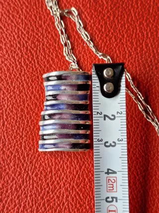 Cadena y colgante macizo plata 925 con esmaltes.