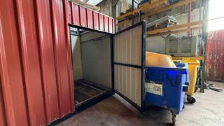 Caseta de chapa metálica