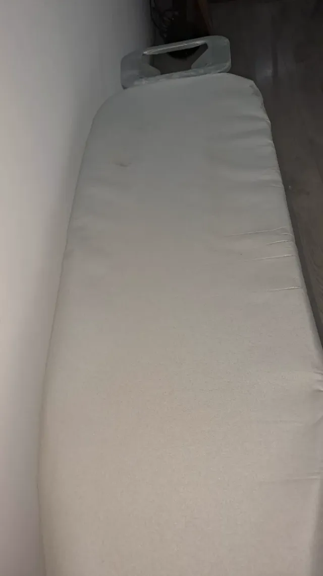 Tabla de planchar plegable