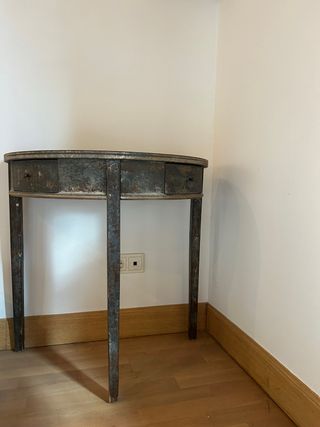 Tavolo consolle mezzaluna in metallo grigio