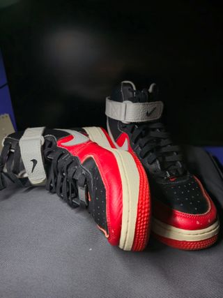 Nike Air Jordan 1 Mid