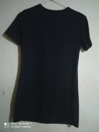 Camiseta SHEIN con estampado gráfico