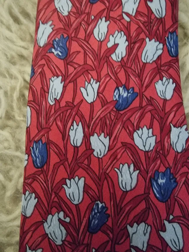 Cravatta 100% Seta Fantasia Floreale Hermes