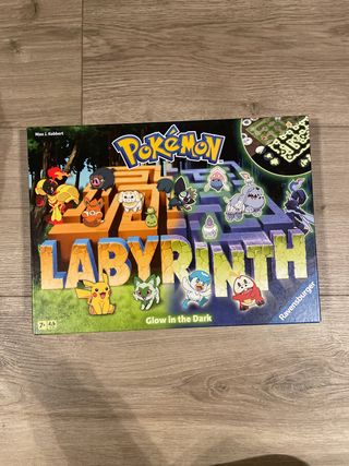 Pokémon Labyrinth Glow in the Dark