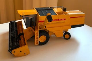 Cosechadora New Holland TX34 Joal