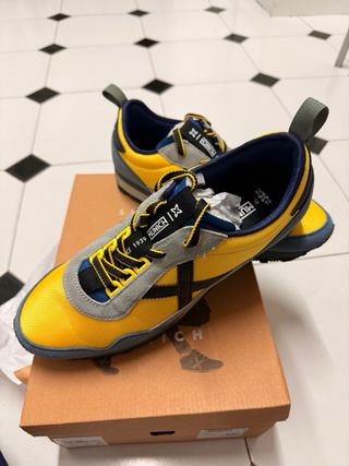 Zapatillas Munich Um Azul Amarillo