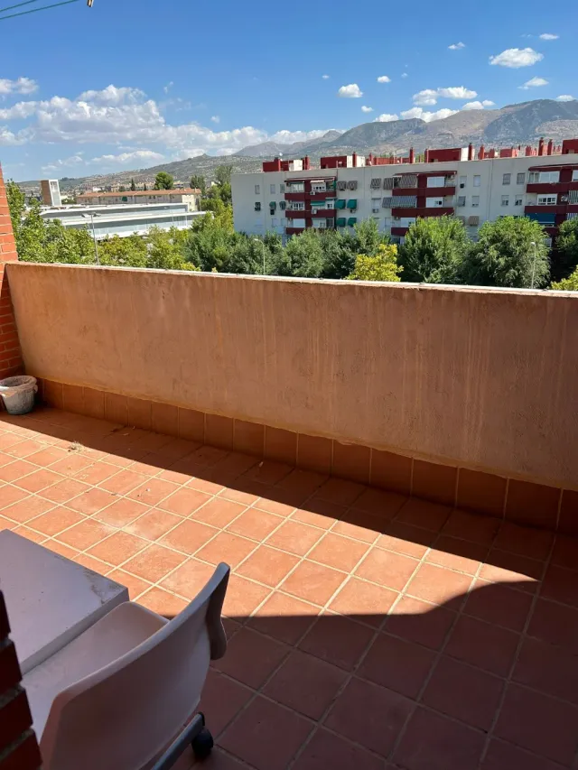 Alquiler de habitaciones para estudiantes, chicas.