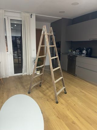 Escalera madera plegable