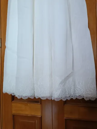 Vestido de comunión blanco y beige