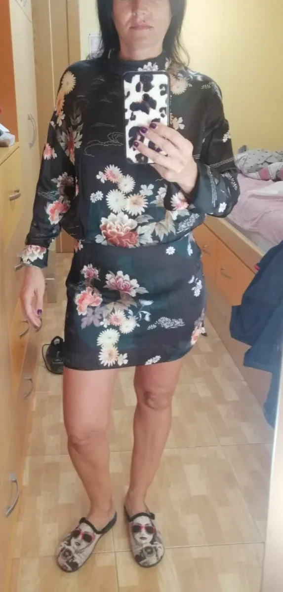 Vestido Zara floral negro multicolor