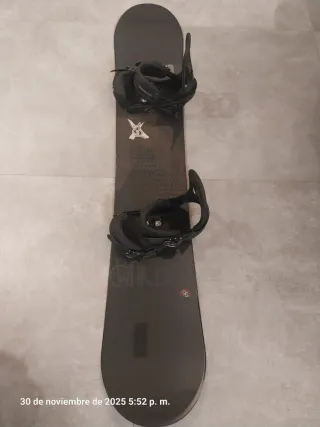 Tabla Snowboard K2 con Fijaciones Burton