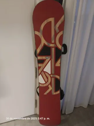 Tabla Snowboard K2 con Fijaciones Burton