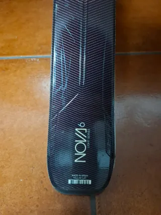 Esquís con fijaciones LOOK