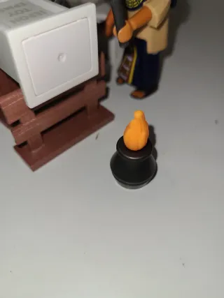 Lote 181. Tallador piedras playmobil